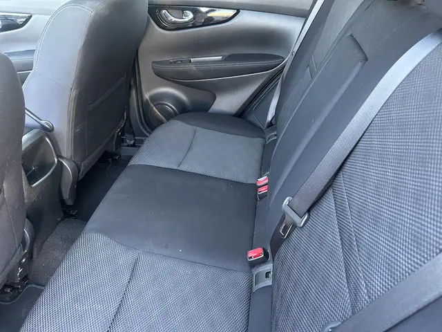 Nissan QASHQAI 1.2 N-Connecta 2017 Benzine 18