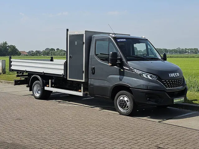 Iveco Daily 35C18 2023 Diesel 5