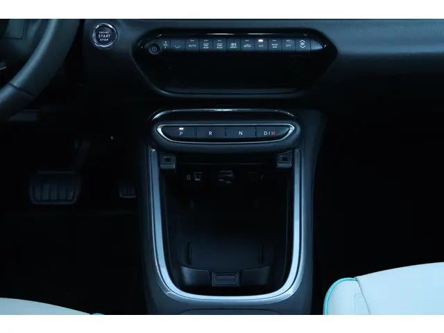 Fiat 600 1.2 Hybrid La Prima 2024 Benzine 30