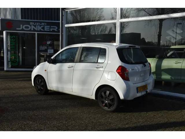 Suzuki Celerio 1.0 Comfort 2016 Benzine 3