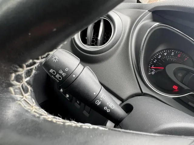 Renault Captur 1.2 TCe Bose 2018 Benzine 29