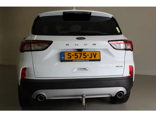 Ford Kuga 2.5 PHEV ST-Line X 2023 Hybride Benzine 8