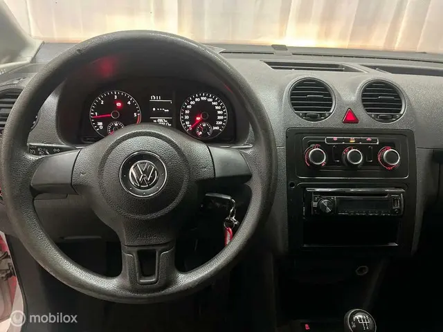 Volkswagen Caddy 1.6 TDI 2015 Diesel 5