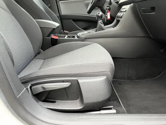 SEAT Leon 1.0 TSI Style Ultimate Edition 2019 Benzine 30