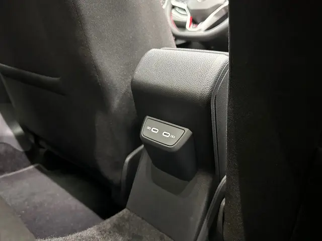 Volkswagen Polo 2.0 GTI 2023 Pano 2023 Benzine 11