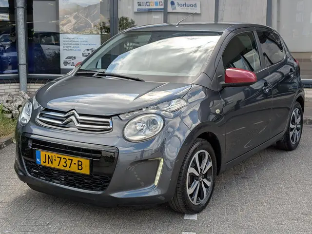 Citroën C1 1.0 VTi Shine 2016 Benzine 12