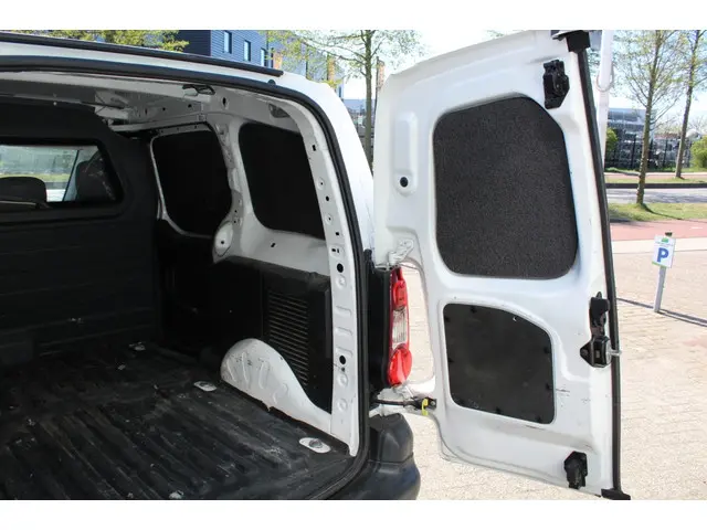 Citroën Berlingo 1.6 BlueHDI 75 Bus 2017 Diesel 17