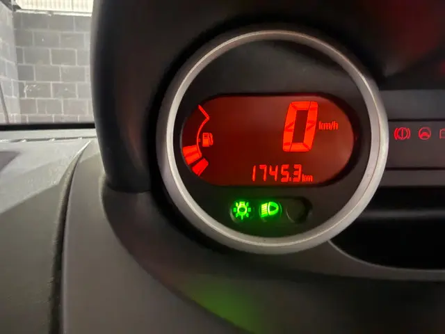 Renault Twingo 1.2 16V Collection 2013 Benzine 9