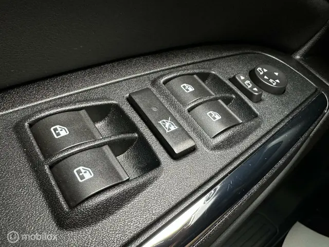 Lancia Delta 1.4 M.air Platinum 2012 Benzine 17