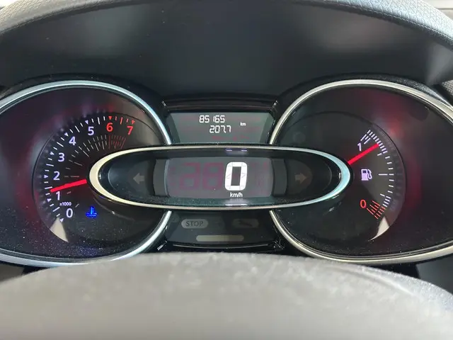 Renault Clio 0.9 TCe Limited 2018 Benzine 4