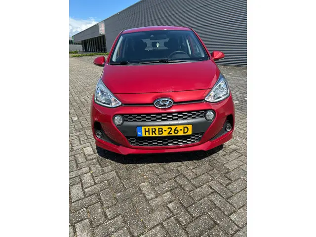 Hyundai i10 3
