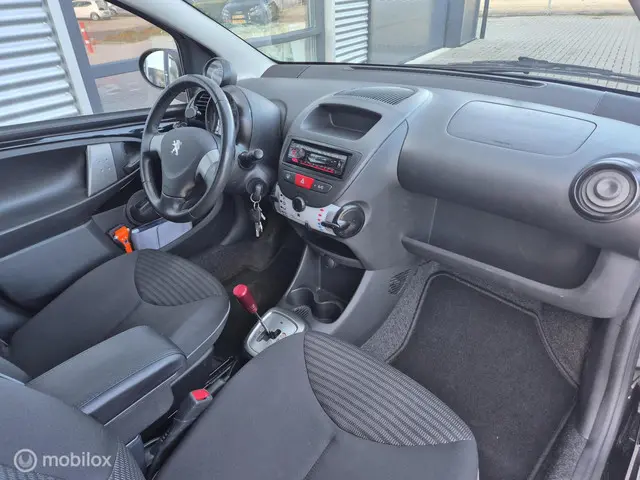 Peugeot 107 1.0 Active AIRCO AUTOMAAT NAP 2013 Benzine 10