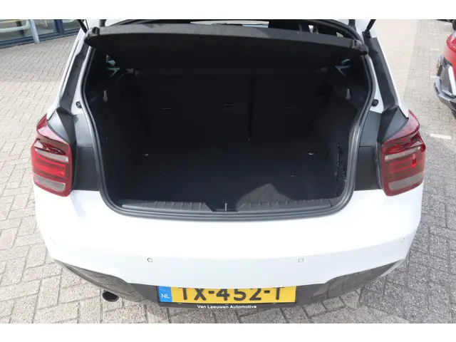 BMW 1 Serie 118i Business+ 2013 Benzine 15
