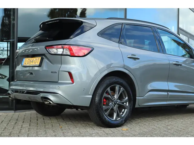 Ford Kuga 2.5 PHEV ST-LINE X 2021 Hybride Benzine 2
