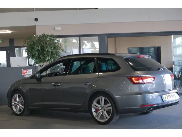 SEAT Leon ST Cupra 265pk Led Navi Pdc 2016 Benzine 7