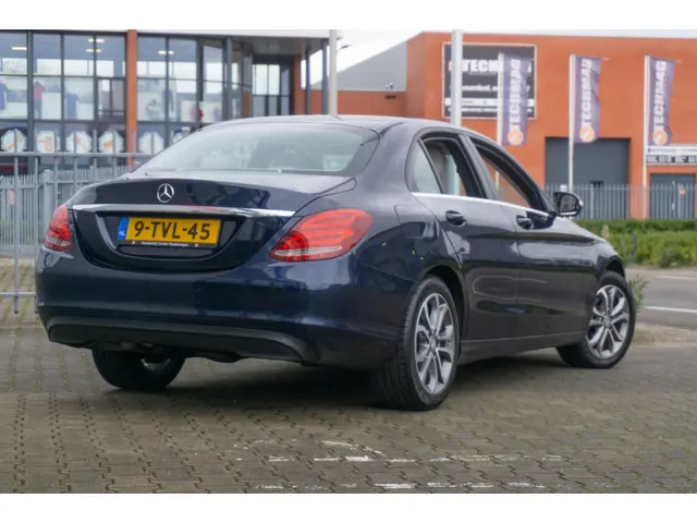Mercedes-Benz C-Klasse 180 NAVI/PDC/CRUISE 2014 Benzine 4