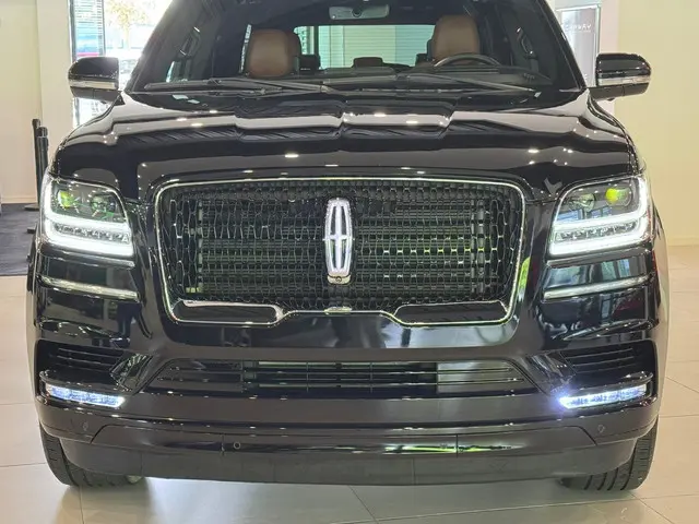 Lincoln Navigator 3.5L V6 Lang Black Label 2022 Benzine 47