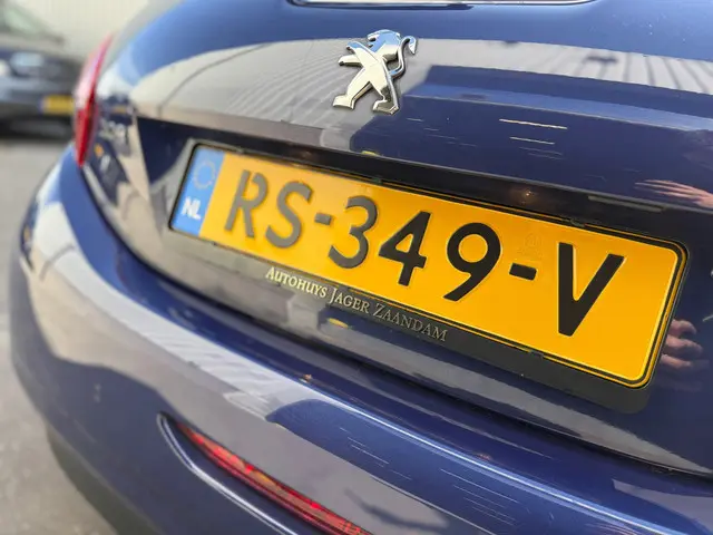 Peugeot 208 1.2 PureTech Blue Lion 2018 Benzine 5