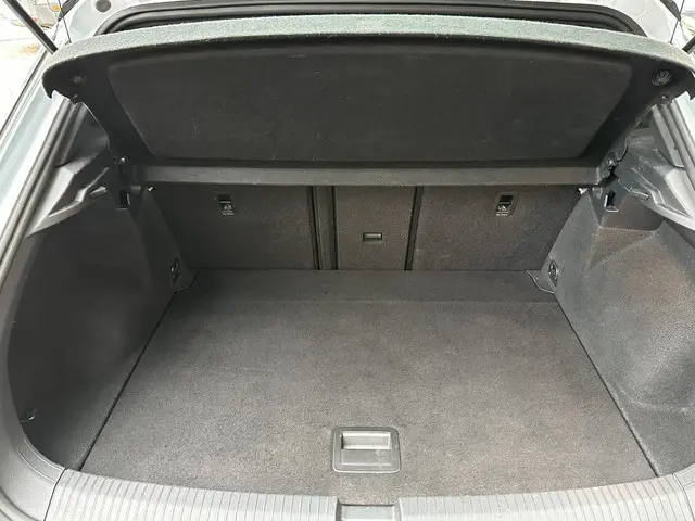 Volkswagen T-Roc 1.5 TSI Sport Business R 2019 Benzine 22