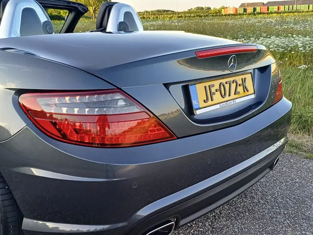 Mercedes-Benz SLK 200 2016 Benzine 17