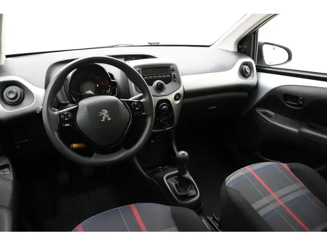Peugeot 108 1.0 e-VTi Active 2015 Benzine 7