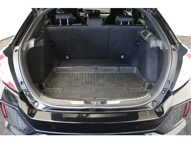 Honda Civic 1.0 i-VTEC Premium 2019 Benzine 24