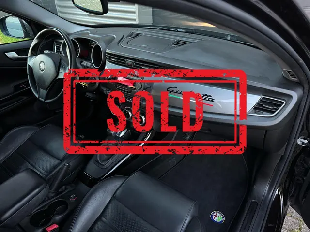 Alfa Romeo Giulietta VERKOCHT 2012 Benzine 21