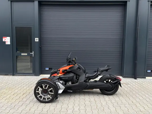 Can-Am Ryker Tour 900 2021 Benzine 4