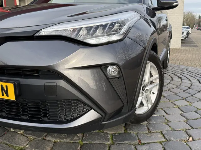 Toyota C-HR 1.8 Hybrid Dynamic 2022 Hybride Benzine 21