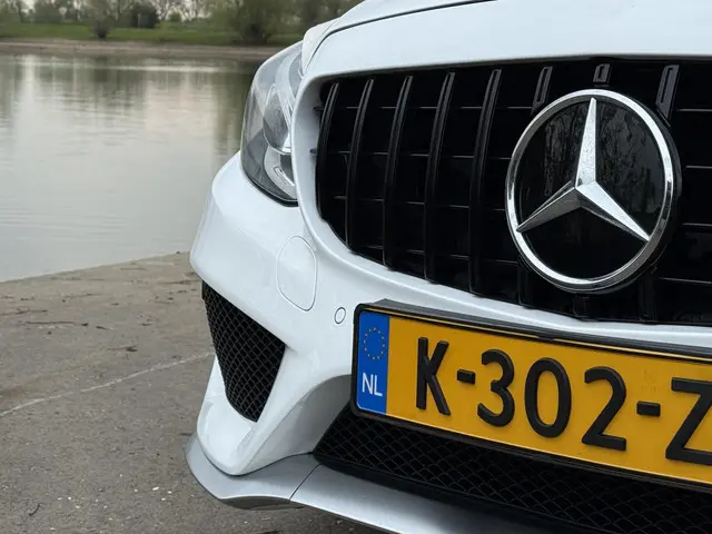 Mercedes-Benz C-Klasse AMG 43 4MATIC 2017 Benzine 31