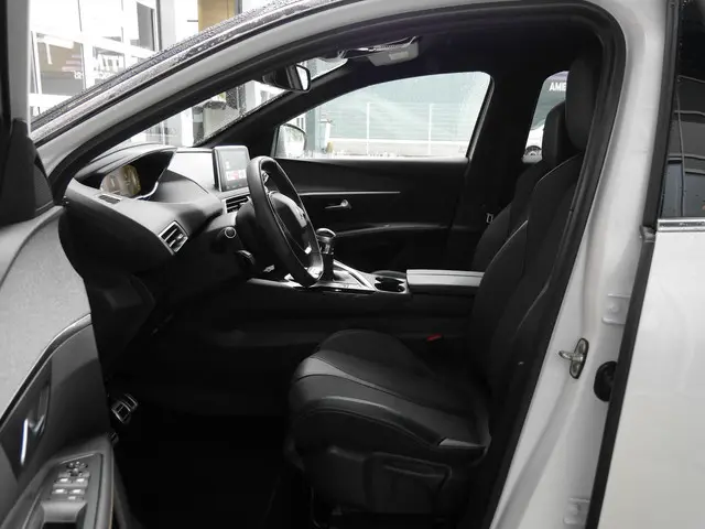 Peugeot 3008 GT-LINE 1.2 130PK 2018 Benzine 8