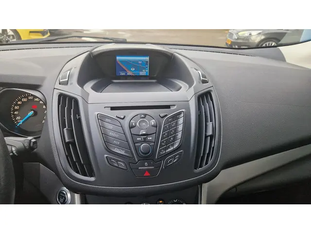 Ford Kuga 1.6 Titanium 2014 Benzine 8