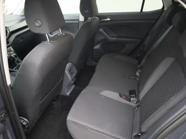 Volkswagen T-Cross 1.0TSI/95PK Life 2021 Benzine 22