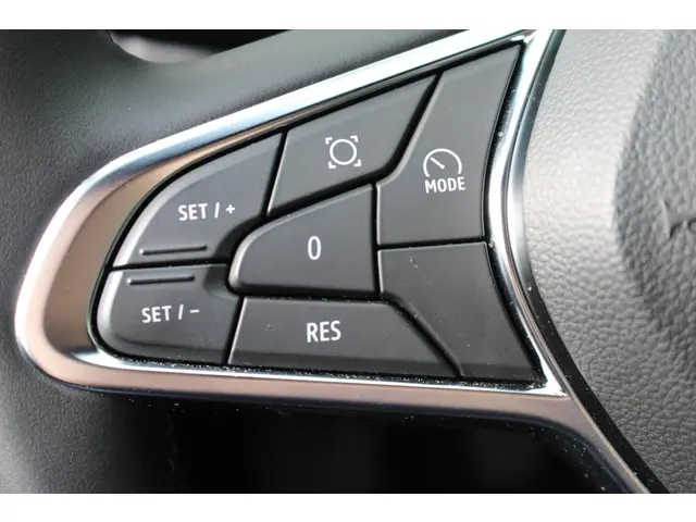 Renault Captur 1.0 TCe 90 techno 2025 Benzine 18