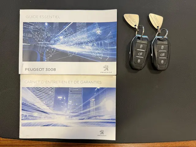 Peugeot 3008 1.2 PureTech Crossway 2018 Benzine 27