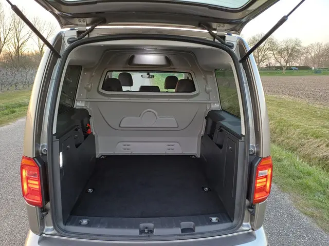 Volkswagen Caddy Maxi 1.4 TSI Trendline 5p 2019 Benzine 27