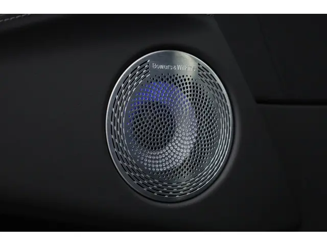 BMW XM PHEV 30 kWh 2023 Hybride Benzine 11