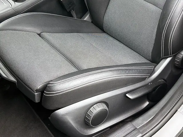 Mercedes-Benz A-Klasse Ambition 2017 Benzine 20