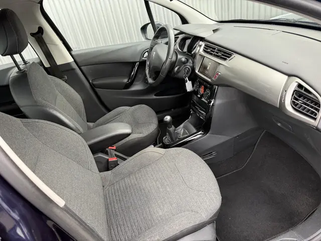 Citroën C3 1.2 PureTech Selection 2016 Benzine 21
