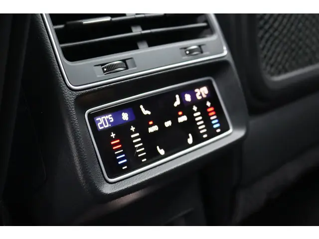 Audi Q8 50 TDI quattro S-Line | 2019 Hybride Diesel 37