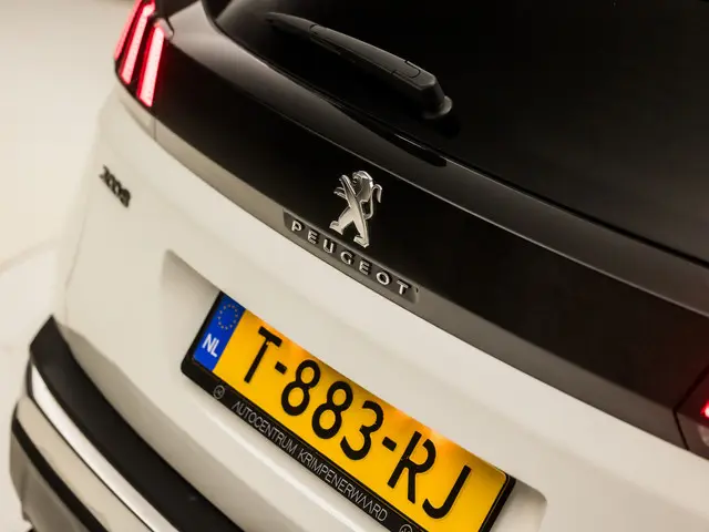 Peugeot 3008 1.2 PureTech GT-Line Sport 2018 Benzine 29