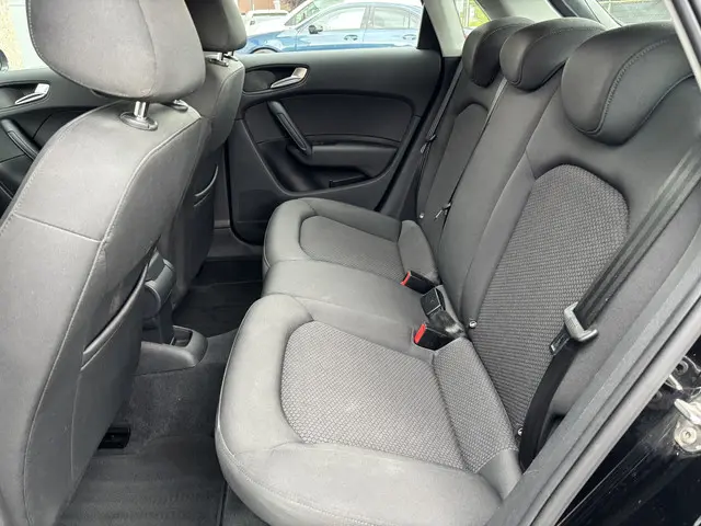 Audi A1 Sportback 1.2 TFSI Attr 2012 Benzine 14
