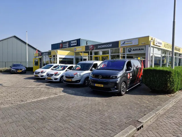 Ford C-MAX 1.0 Titanium 2013 Benzine 28