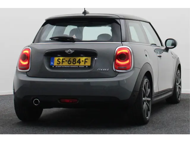 MINI Cooper Mini 1.5 Chili Business 2018 Benzine 17