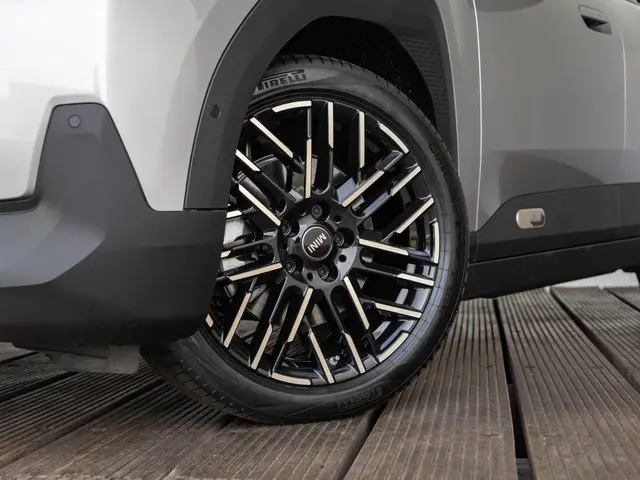 MINI Aceman E 2025 Elektrisch 14