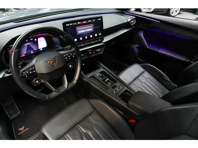 CUPRA Formentor 2.0 TSI 4DRIVE 2023 Benzine 9