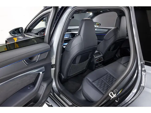 Audi RS6 Avant TFSI quattro 2022 Benzine 31