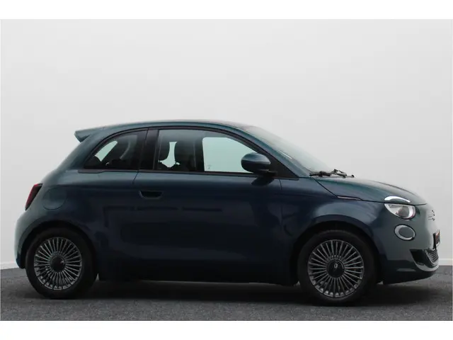Fiat 500e Icon 42 kWh 2022 Elektrisch 19