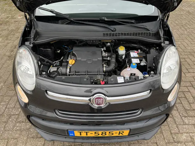 Fiat 500L 1.4-16V Lounge 2012 Benzine 34