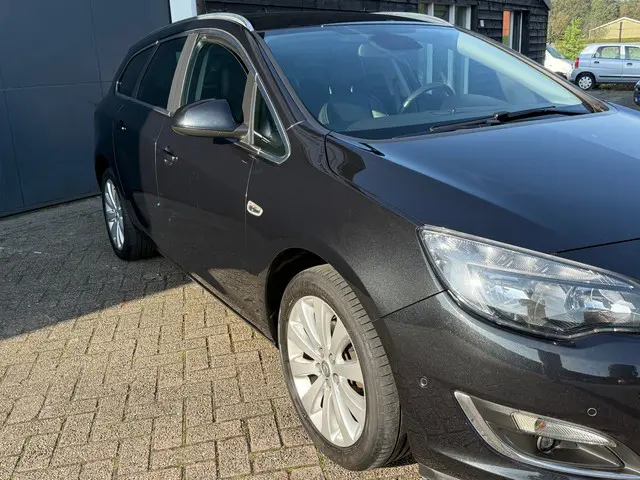 Opel Astra Sports Tourer 1.4 Turbo Cosmo 2014 Benzine 5